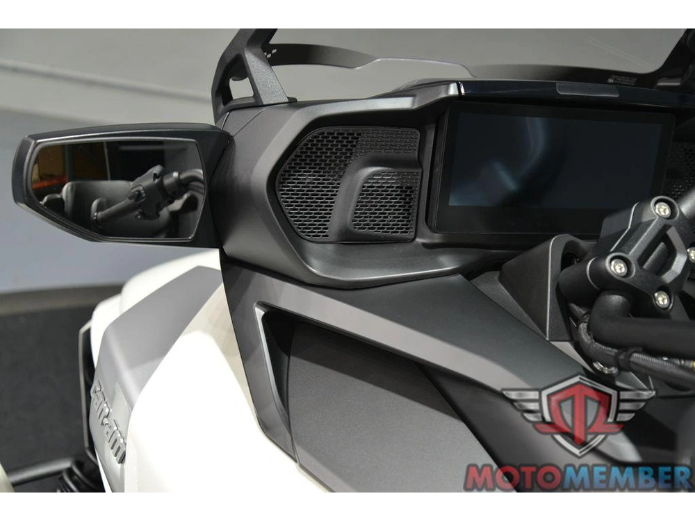 2026 Can-am Spyder F3 Limited Platine