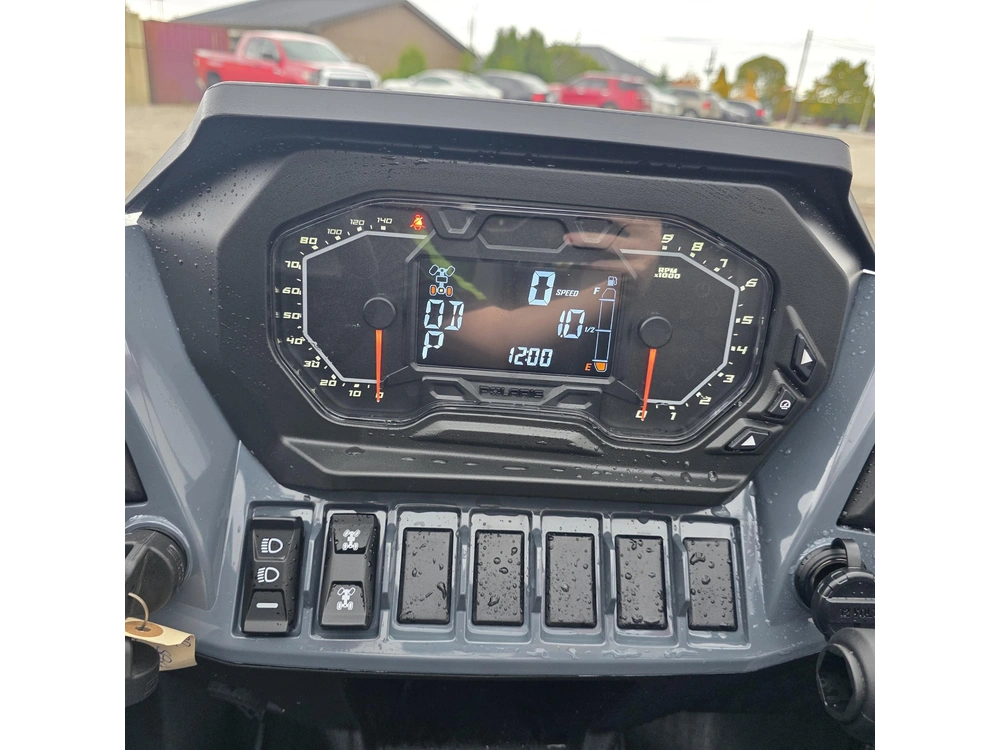 2027 Polaris Rzr Xp 1000 Sport