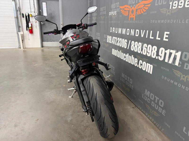 2024 Triumph Street Triple 765 R