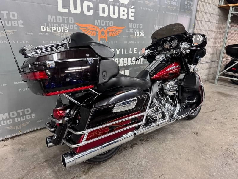 Harley-davidson Flhtcuse Cvo Ultra Classic Electra Glide 2011