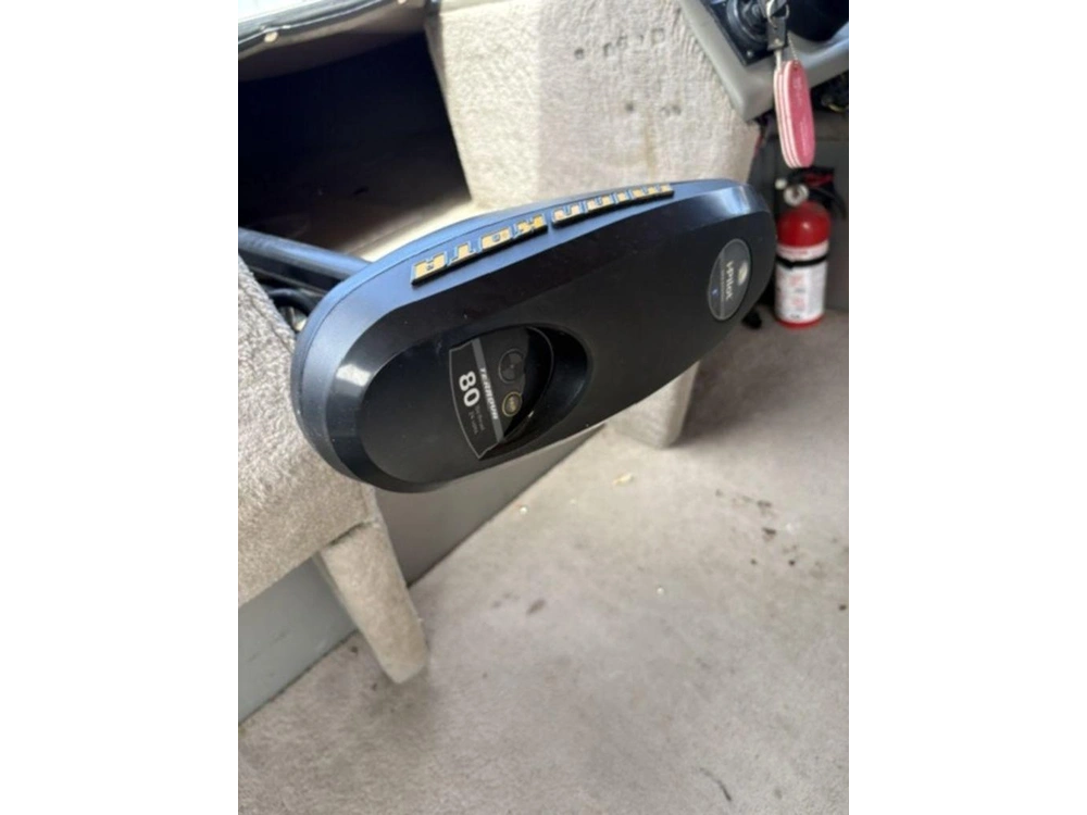 2002 Lund Boat Co 1650 Sendero