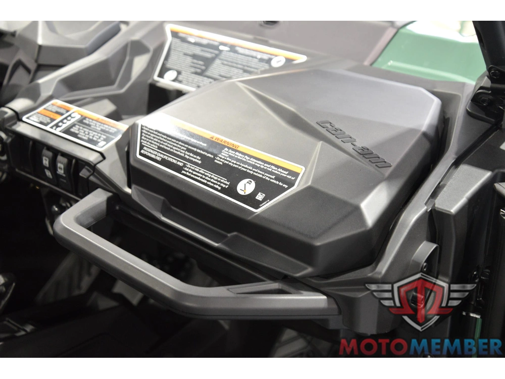 2026 Can-am Commander Dps 700