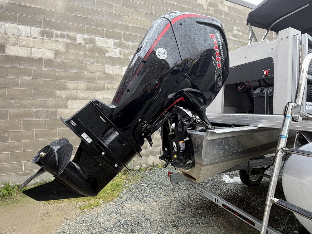 2026 Princecraft Sportfisher 21 4s Black Speed Package 115exlpt