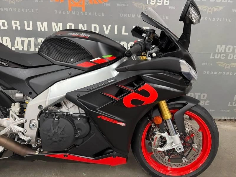 Aprilia Rsv4 2024