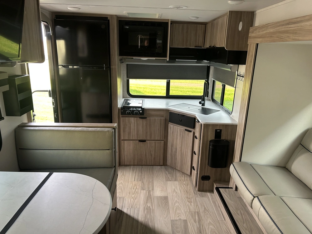 2025 Winnebago 2326rk