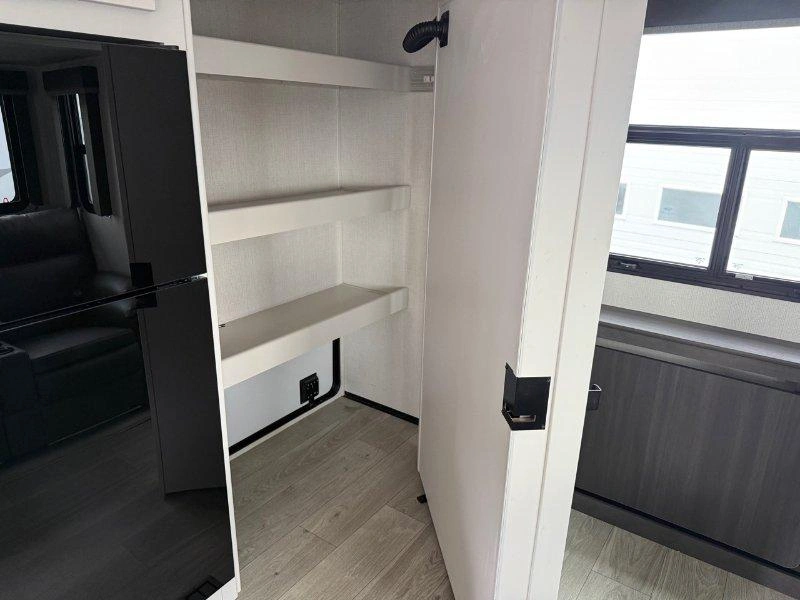 Keystone Rv Cougar 2400re 2025