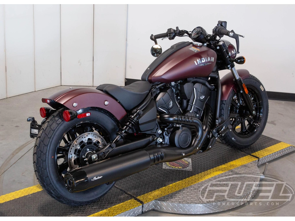 2026 Indian Motorcycle Scout Bobber- Maroon Metallic Smoke