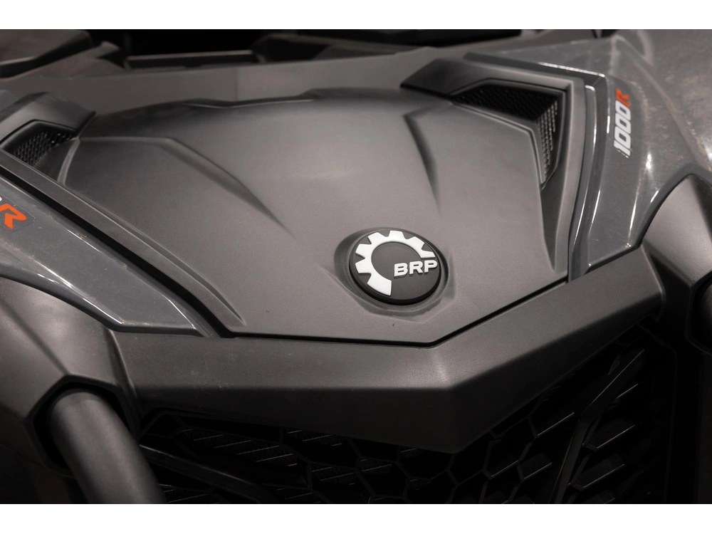 2027 Can-am Maverick Sport 9jve
