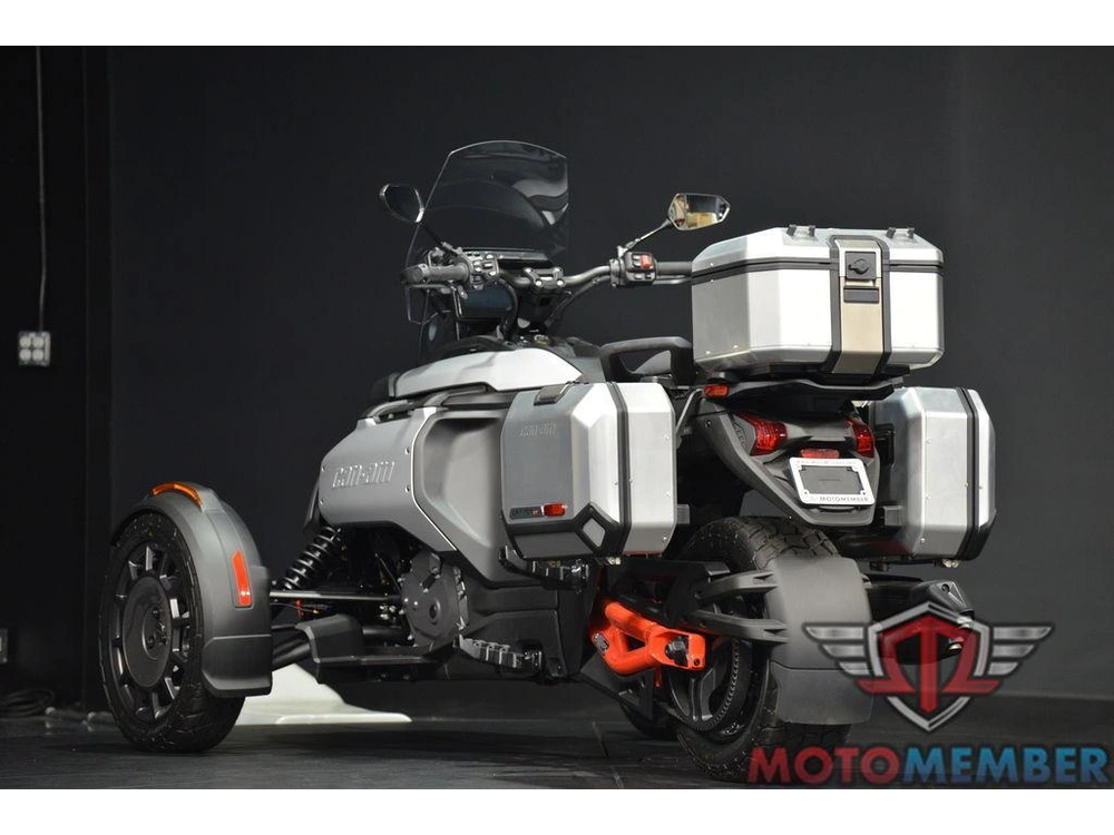 2025 Can-am Canyon Xt
