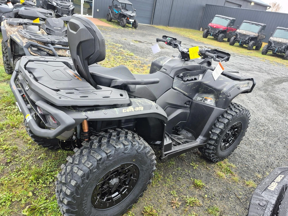 2027 Can-am Outlander Max Backcountry 1000r