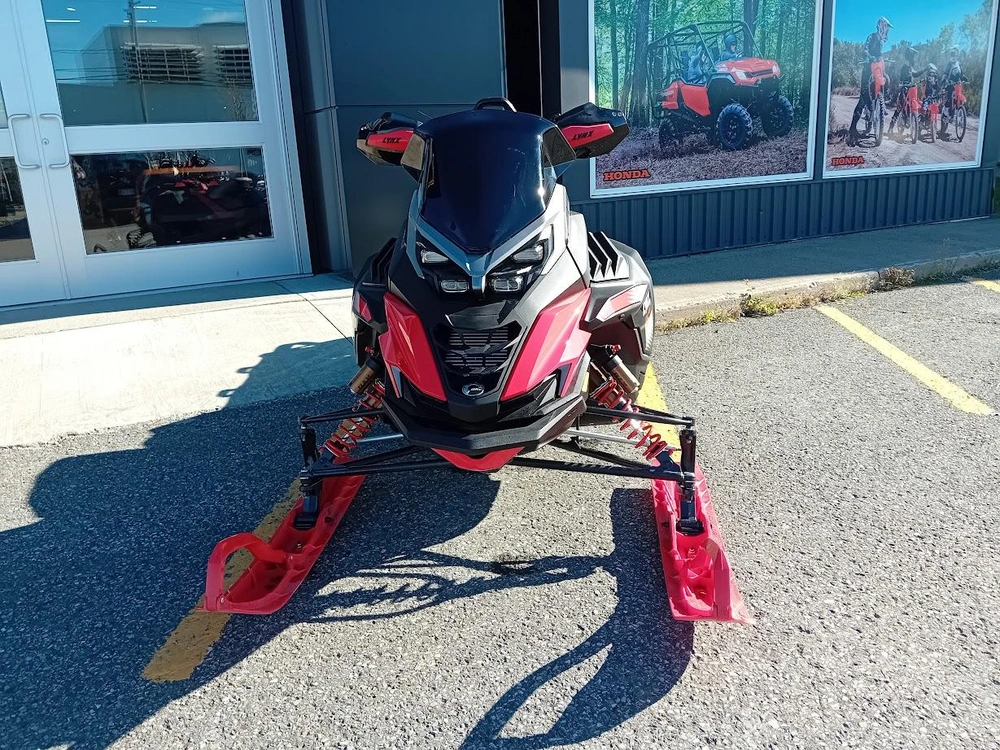 Lynx Xterrain Re 900 Ace Turbo R Ic 2026