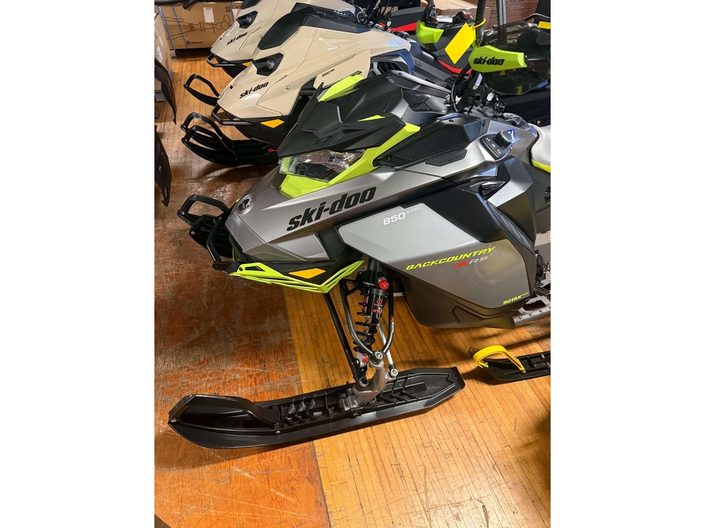 2023 Ski-doo Backcountry 850