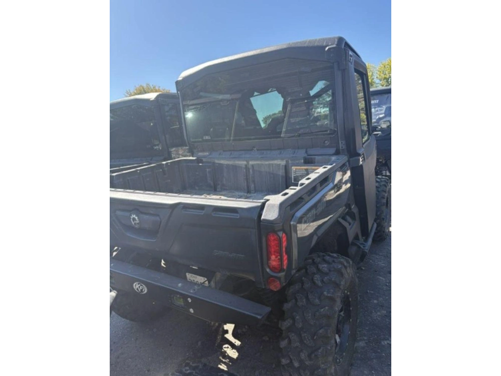 2022 Can-am Defender Limited Hd10