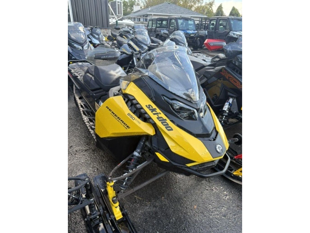 2023 Ski-doo Renegade® Adrenaline® Rotax® 850 E-tec Yellow