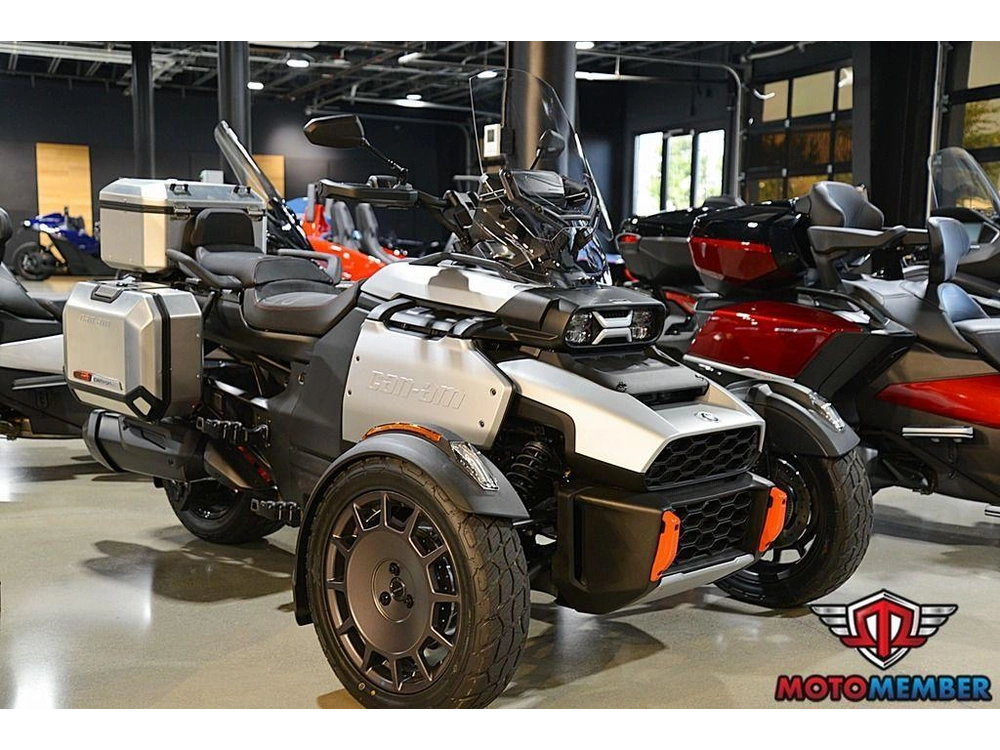 2025 Can-am Canyon Xt