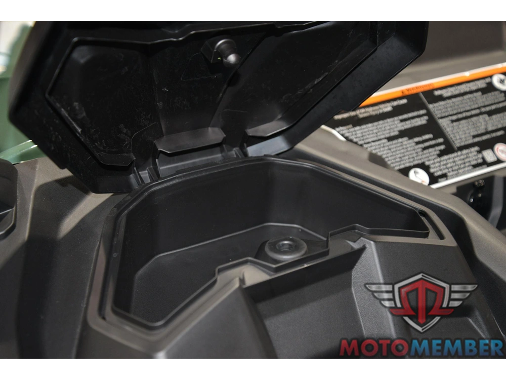 2026 Can-am Commander Dps 700