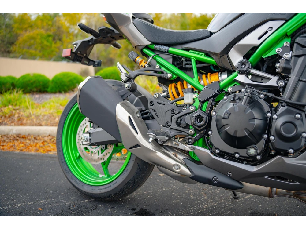 2025 Kawasaki Z900 Se Abs