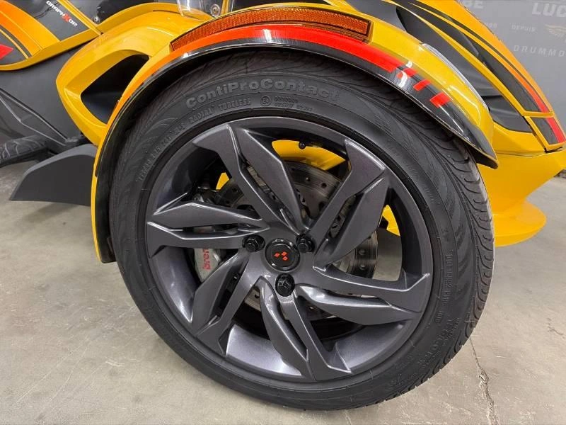 Can-am Spyder St-s Sm6 2013