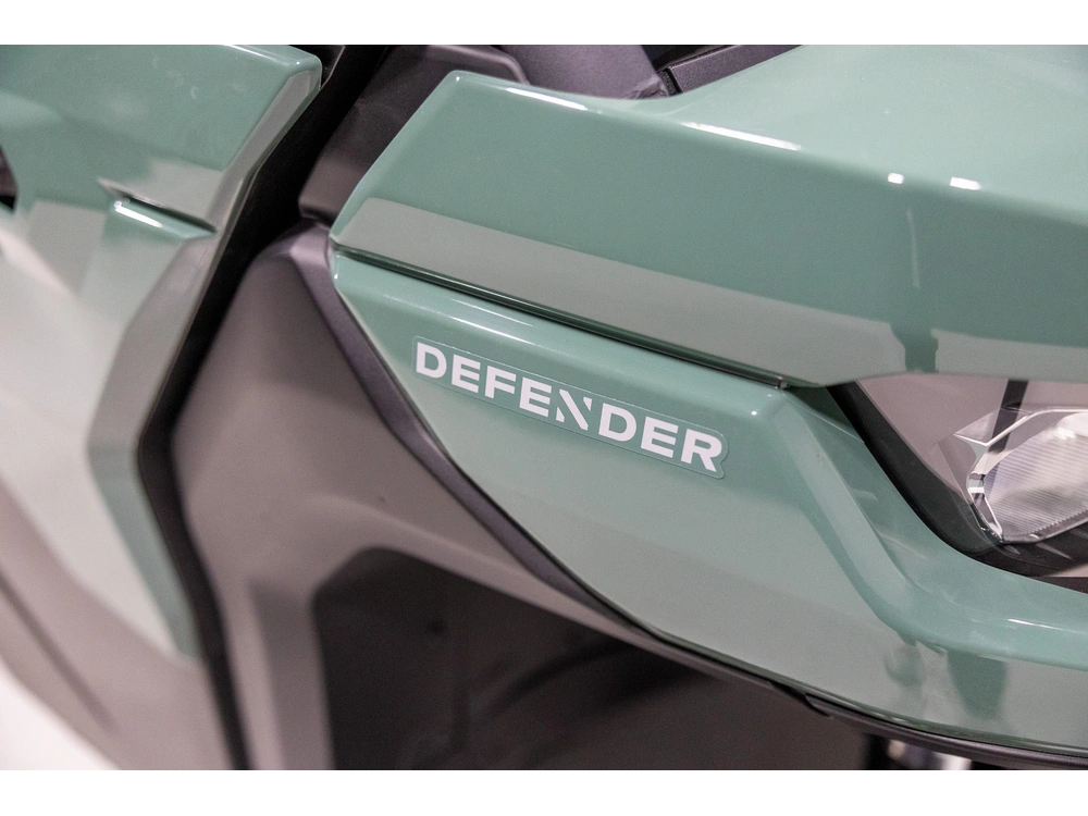 2027 Can-am Defender H10 8uvc