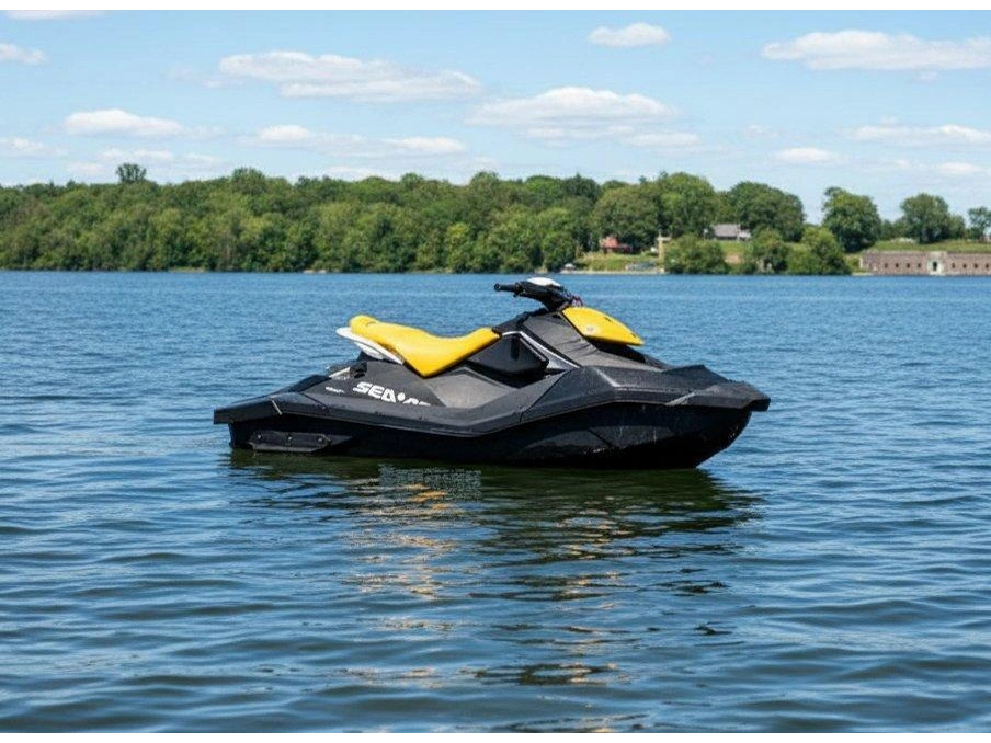 Bombardier Spark 2021