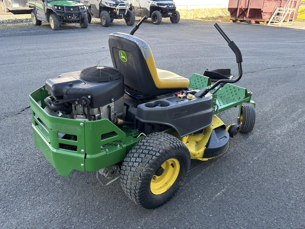 2013 John Deere Z235