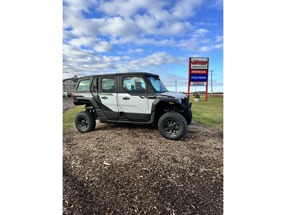 2027 Polaris Xpedition Adv 5 Northstar - Ghst Wht Metallic Demo