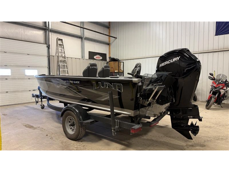 2024 Lund Boat Co 1875 Pro Guide