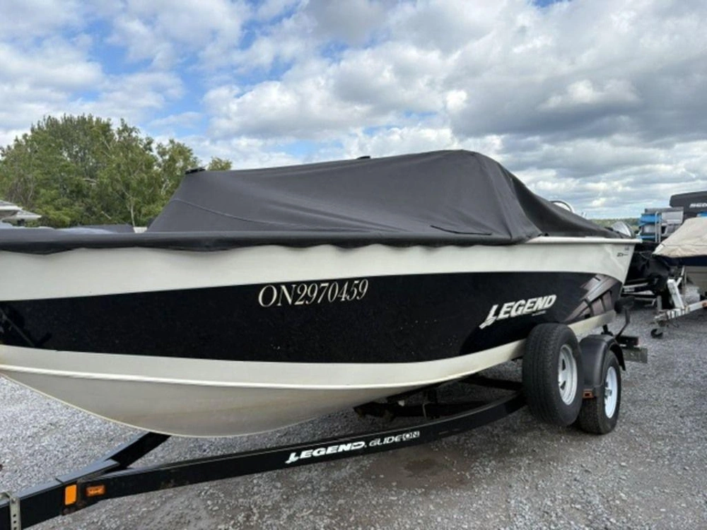 2011 Legend Boats 20 Xcalibur