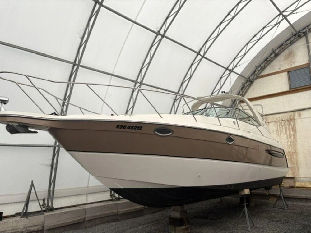 2003 Maxum Marine 330