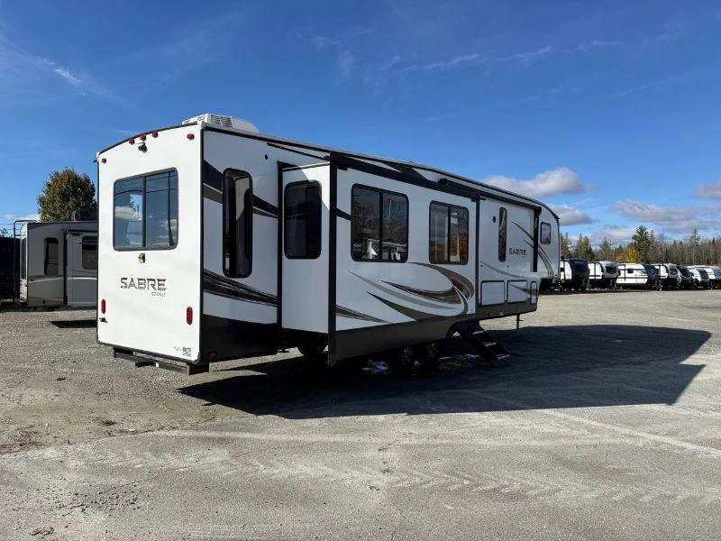 Palomino Sabre 36bhq 2022