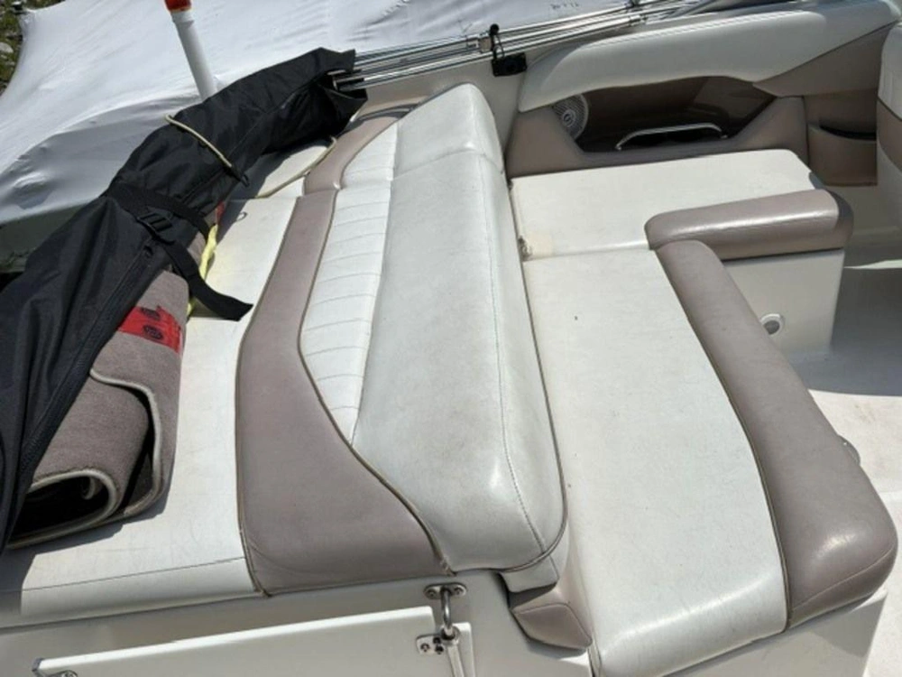 2003 Regal 2000 Es