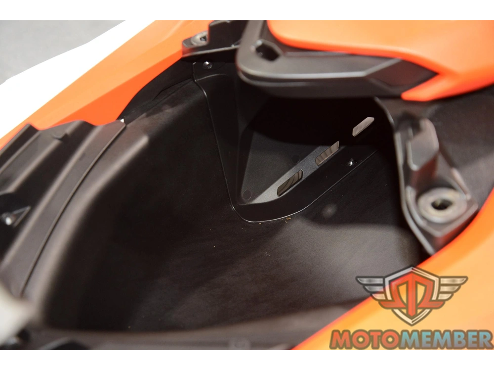 2025 Sea-doo Spark™ Trixx For 1 Rotax® 900 Ace™ - 90 Ibr