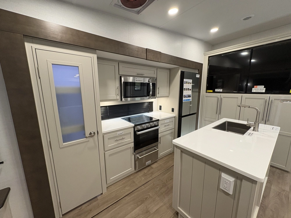 2027 Alliance Rv Avenue 25rl