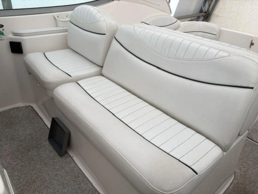 2003 Maxum Marine 330