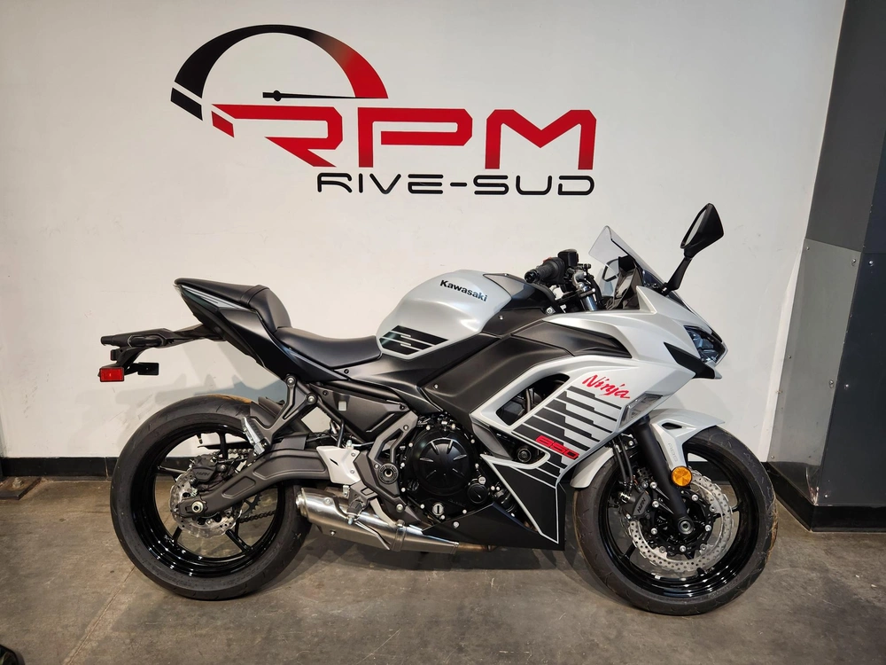 2026 Kawasaki Ninja 650 *3.99%/60 Mois💳