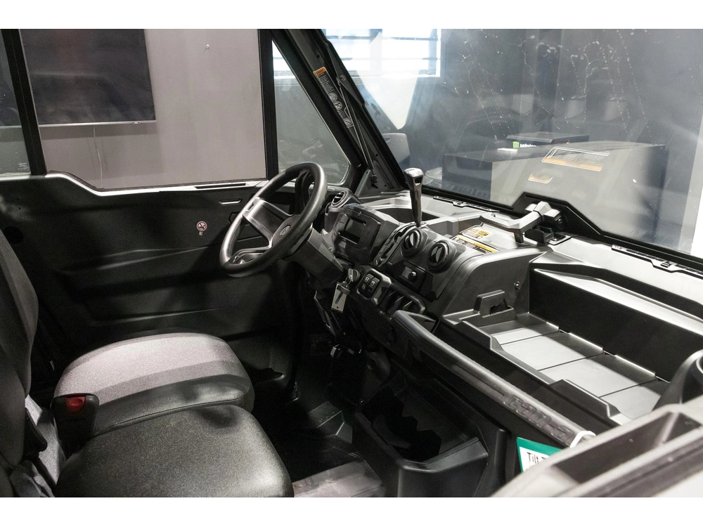 2027 Can-am Defender Dps Cab 8uvl