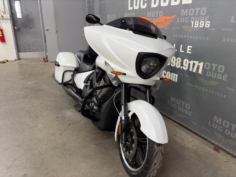 2016 Victory Motorcycles Cross Country