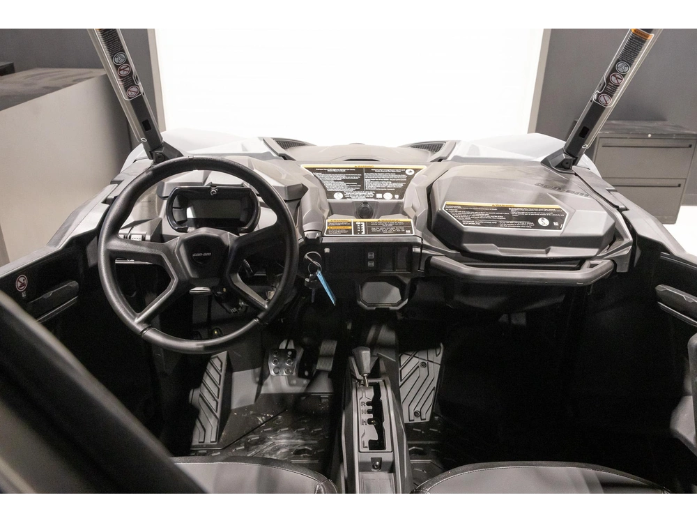 2027 Can-am Maverick Sport 9jve