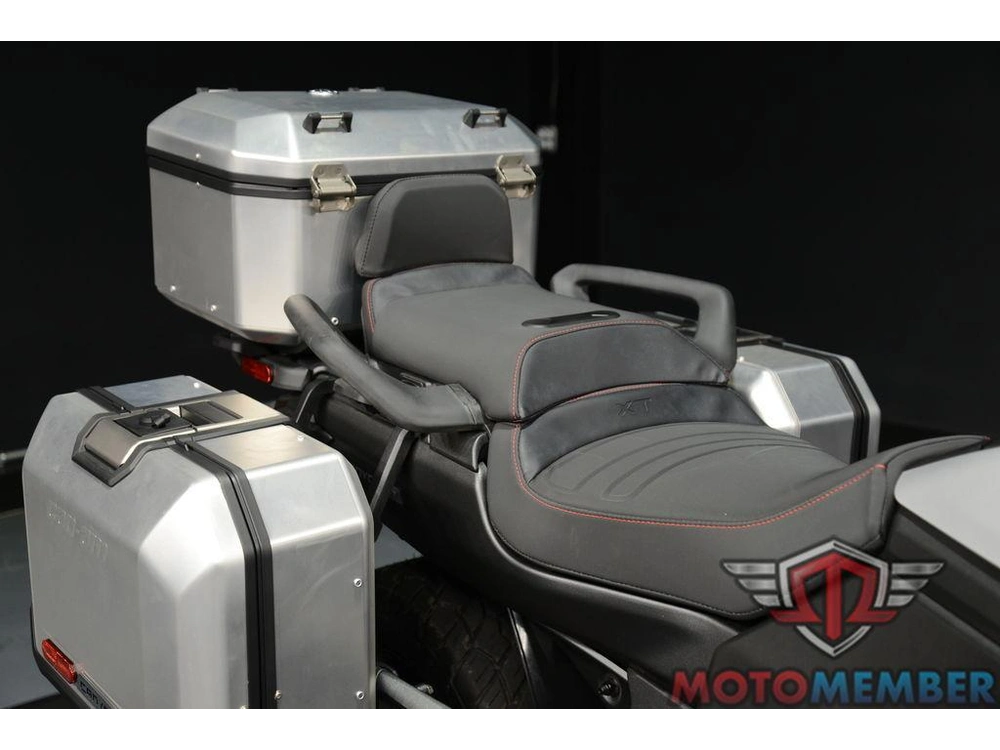 2025 Can-am Canyon Xt