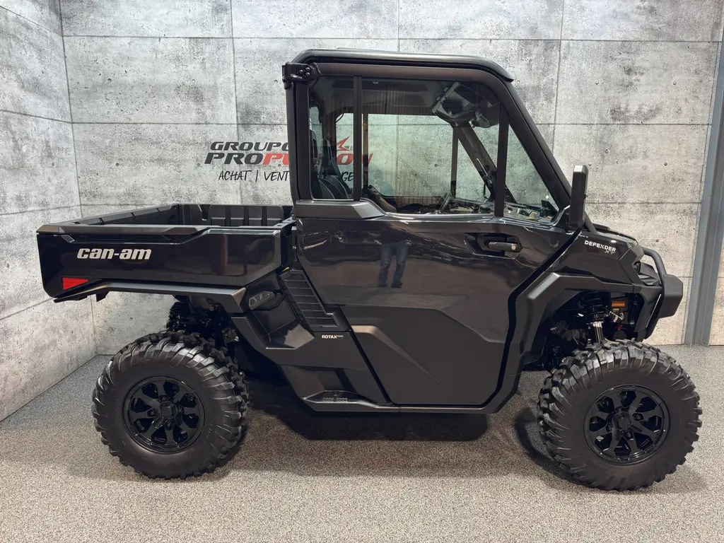 Can-Am Defender XT Cab HD11 2026 - | 472km; Cabiné + Chauffage & Clim