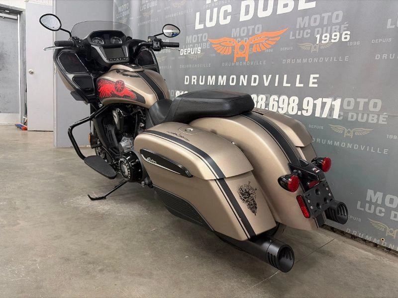Indian Motorcycle Indian Challenger Dark Horse 2020