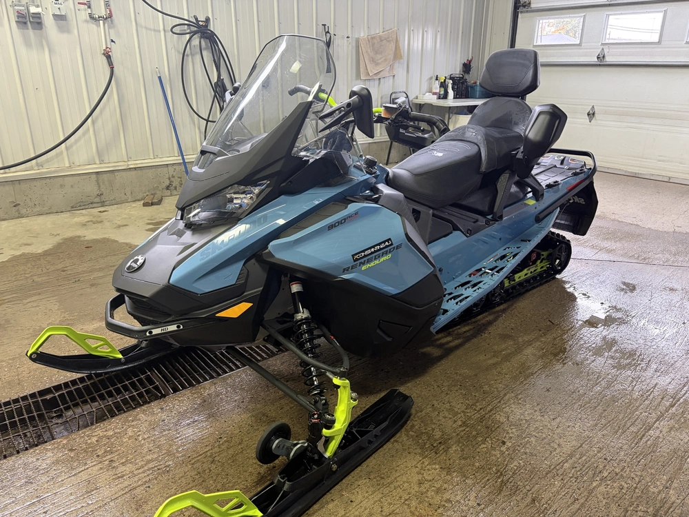 Ski-doo Renegade Enduro 900 Ace Turbo 2022