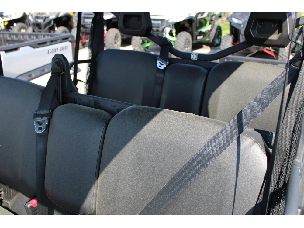 2025 Can-am Defender Max Hd7