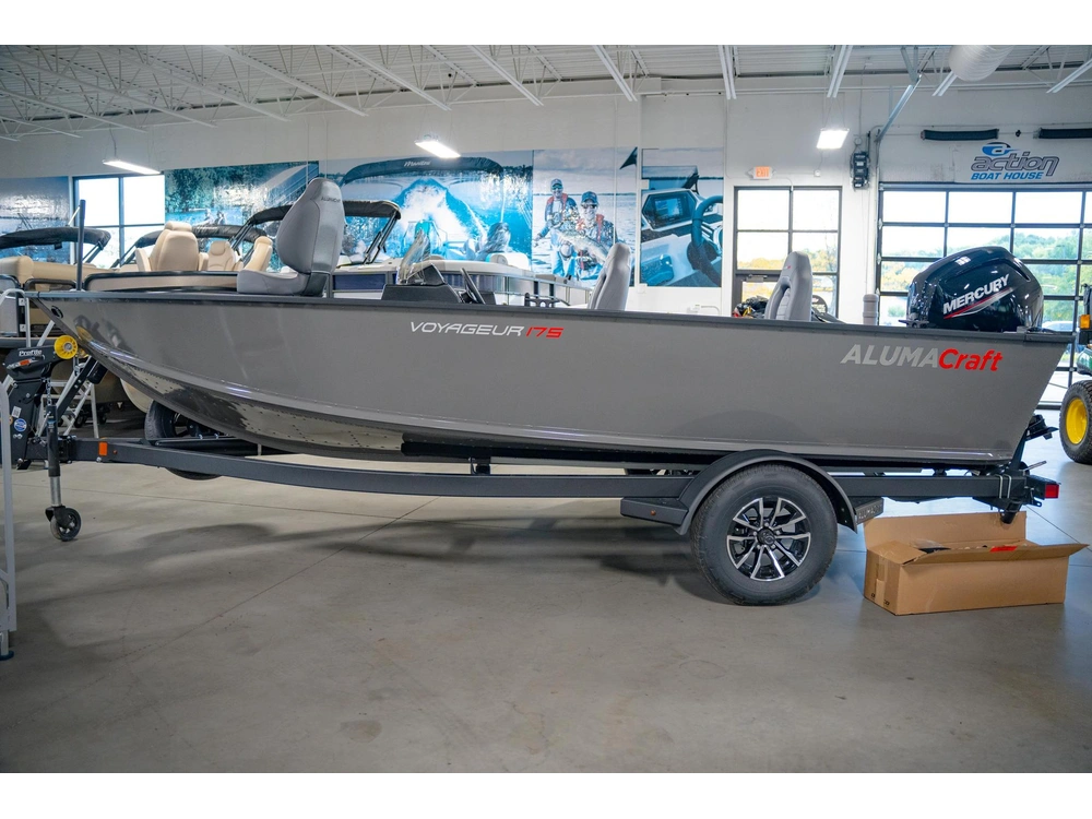 2027 Alumacraft Voyageur 175 Cs