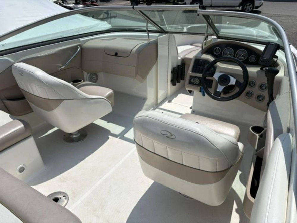 2003 Regal 2000 Es