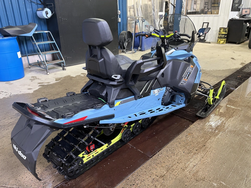 Ski-doo Renegade Enduro 900 Ace Turbo 2022