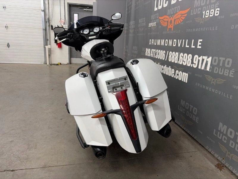 2016 Victory Motorcycles Cross Country