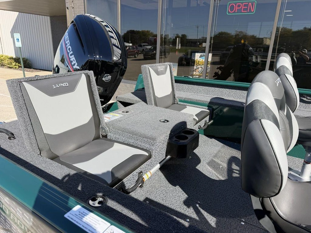 2027 Lund Boat Co 1700 Adventure Ss