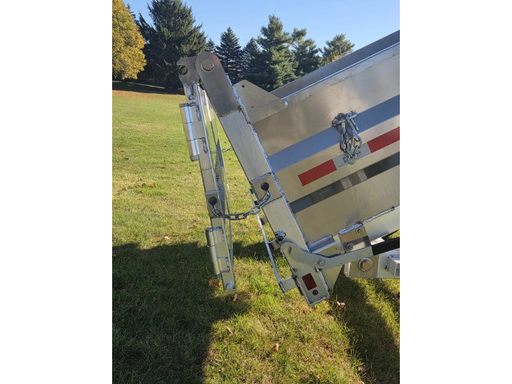 2027 Enbeck Aluminum Dump 6' X 12' 5t