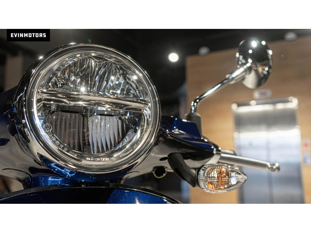 2027 Vespa Primavera 150